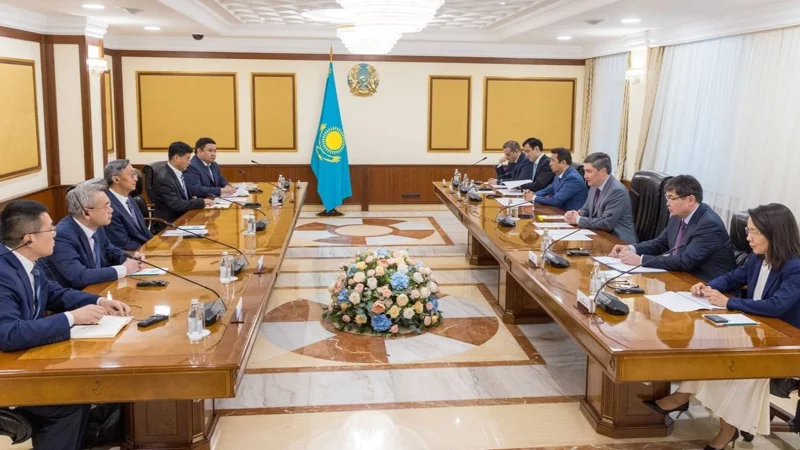 Oljas Bektenov pen ICBC basshysy 1 mlrd ıýannan astam ınvestıtsııa tartý máselesin talqylady