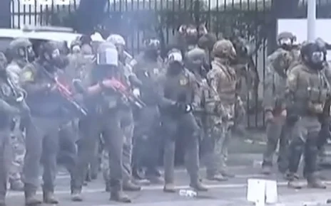 Трамп направил Нацгвардию в Лос-Анджелес после столкновений с протестующими