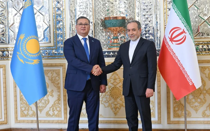 Qazaqstan men Iran ekijaqty qatynastardy jan-jaqty nyǵaıtýǵa beıildiligin rastady