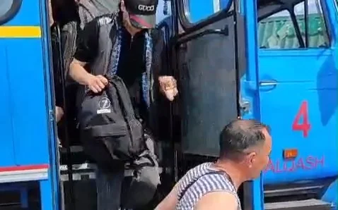 Спасатели МЧС эвакуировали 60 иностранцев в Карагандинской области