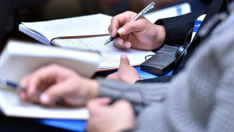 Astanada BAQ qyzmetkerleri kúnine oraı jýrnalıster arasynda baıqaý jarııalandy