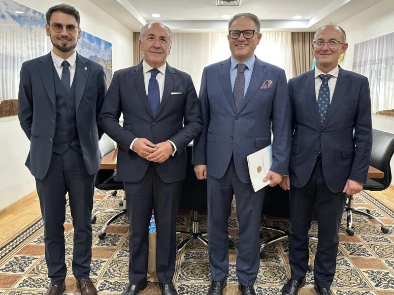 Kazakh Foreign Ministry Hosts Senators from Spain