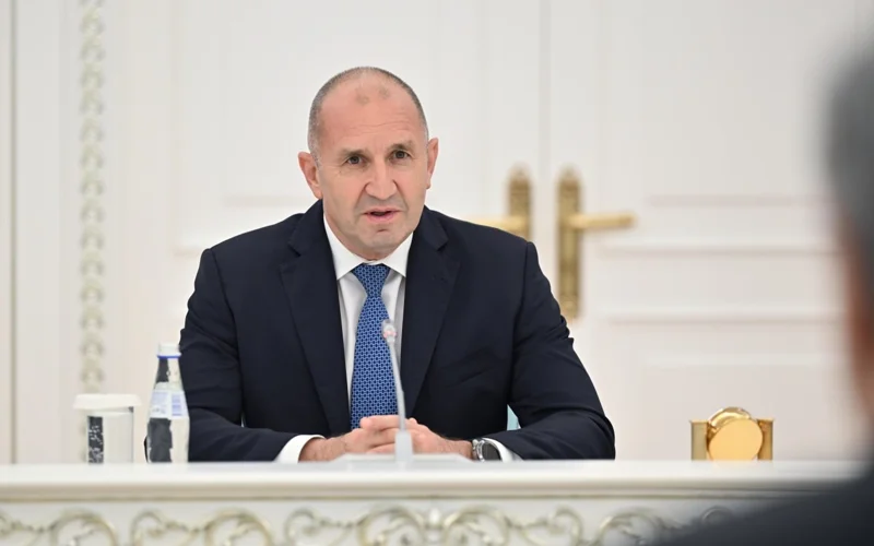 Румен Радев 