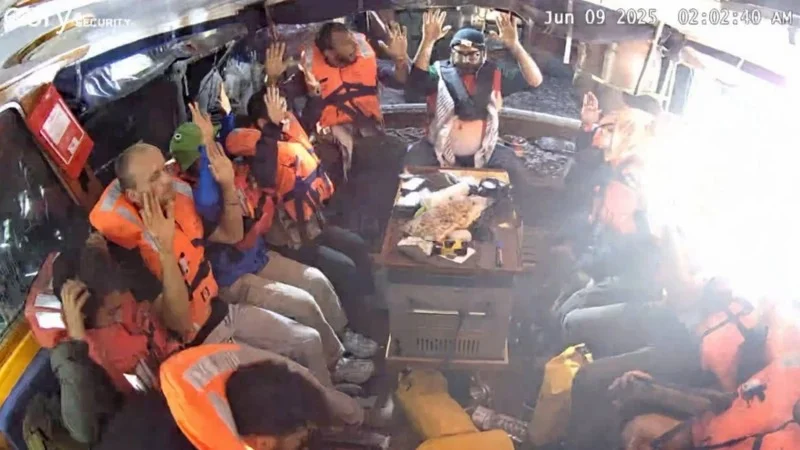 Израиль перехватил судно с Гретой Тунберг