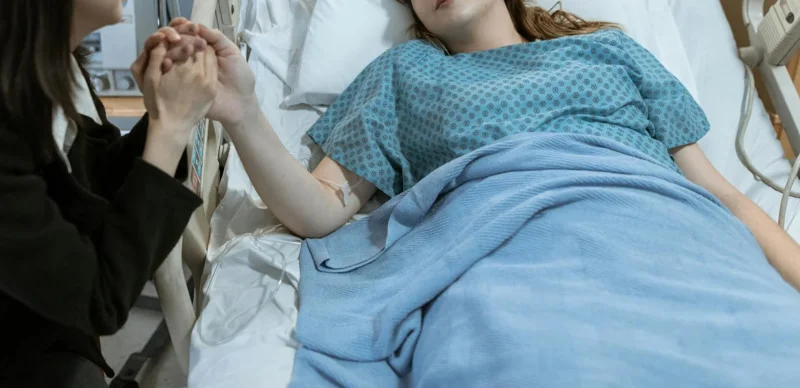 әйел аурухана