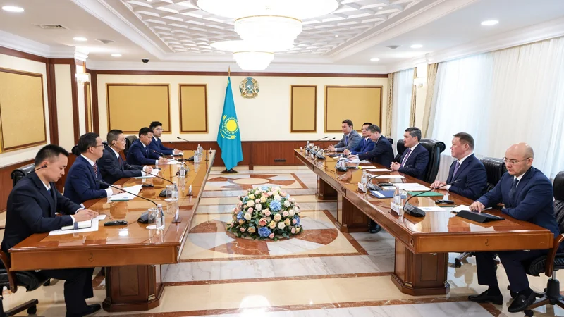 Олжас Бектенов обсудил с East Hope Group проект по производству «зеленого» алюминия 