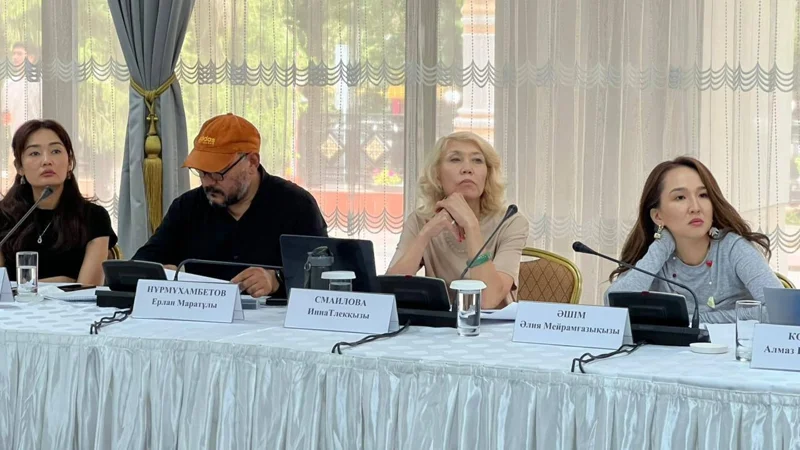 Ulttyq kınony qoldaý ortalyǵynyń pıtchıngine 99 joba qatysyp jatyr 