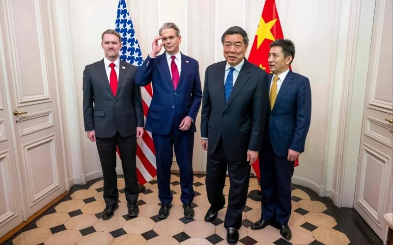 Второй раунд торговых переговоров США и Китая проходит в Лондоне