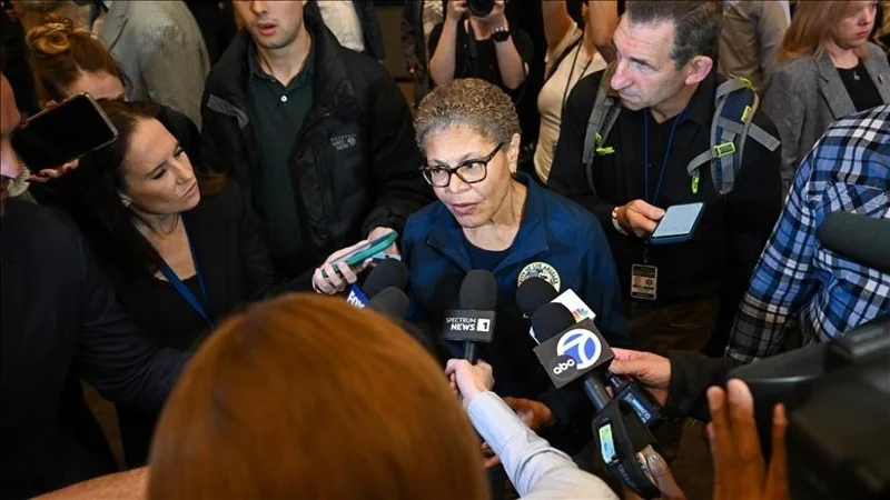 Лос-Анджелес мэрі АҚШ билігін қаланы «тәжірибе алаңы» етті деп айыптады