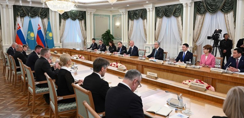 Роберт Фицо Роберт Фицо