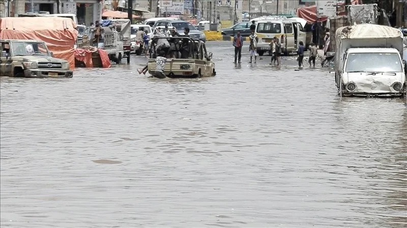 9 killed in South Africa floods as swollen river washes away minibus carrying school children