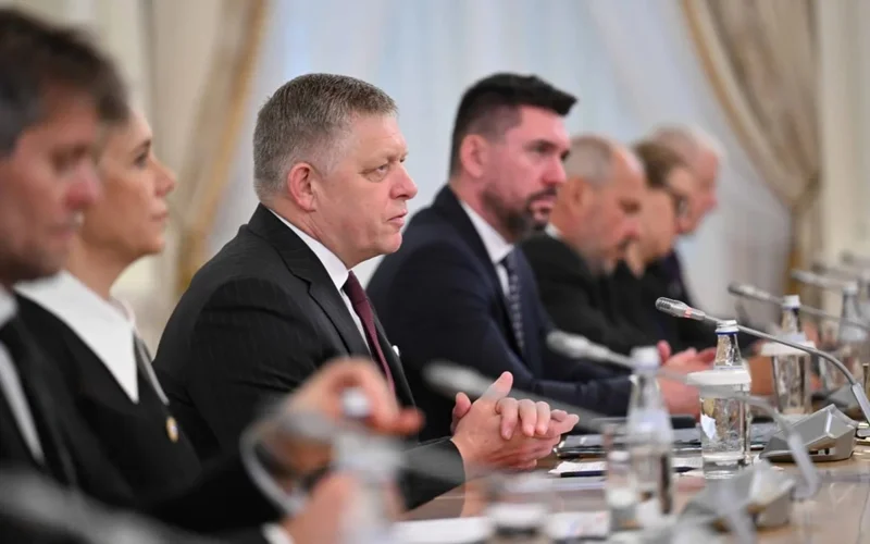Robert Fico thanks Kazakhstan for contribution to Slovakia’s liberation in 1944-1945