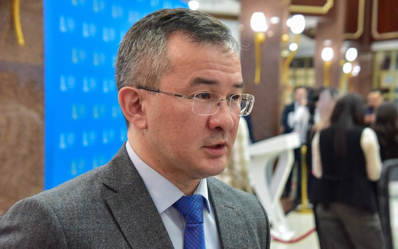 Erjan Nurlybaev Erjan Nurlybaev