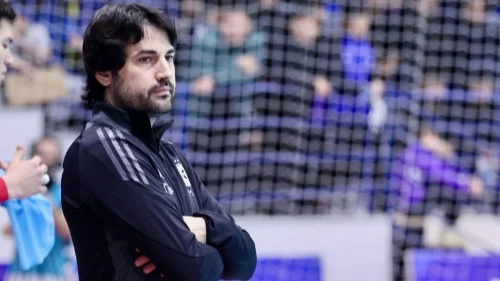 «Qaırat» fýtzal klýbynyń bas bapkeri qyzmetinen ketti