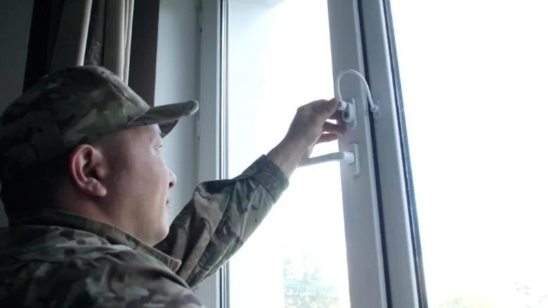 Астанада балалардың терезеден құлауының алдын алу шаралары жүріп жатыр