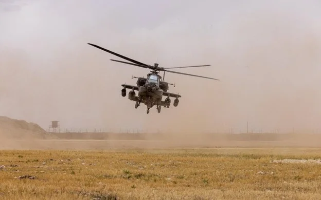 Угроза удара по Ирану: Израиль в боевой готовности, США выводят персонал