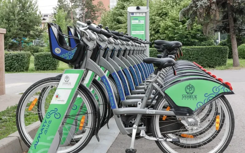 В Алматы появятся новые электровелосипеды с оплатой по минутам