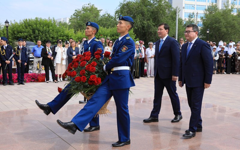 Форум «Подвиг, связующий века» приурочили 100-летию Алии Молдагуловой в Актобе
