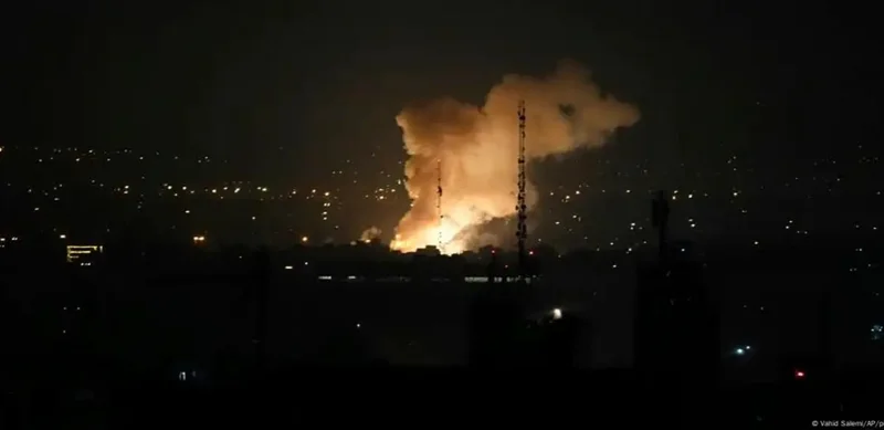 Израиль Иранға соққы беріп, әуе кеңістігін жауып тастады
