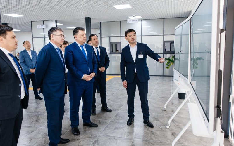 Во всех западных регионах Казахстана отмечен низкий уровень обеспеченности дорогами Во всех западных регионах Казахстана отмечен низкий уровень обеспеченности дорогами