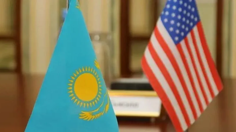  Мұрат Нұртілеу АҚШ Мемлекеттік хатшысы Марко Рубиомен бірқатар мәселені талқылады