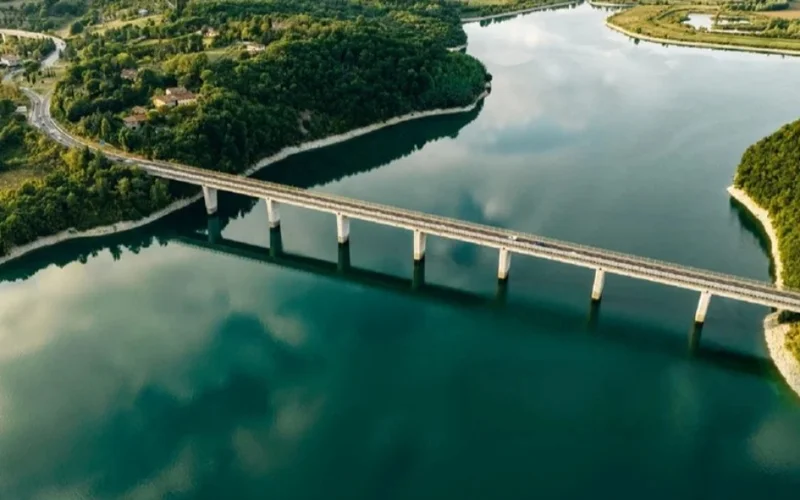 Италияда әлемдегі ең үлкен аспалы көпір салынады 