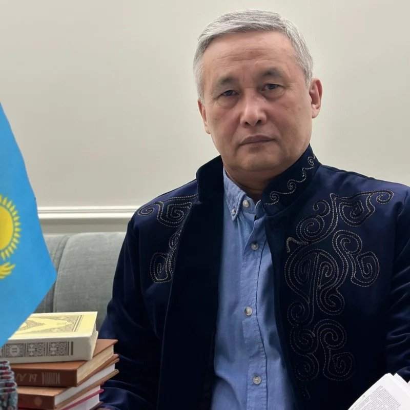 Болат Корганбеков. Болат Корганбеков.