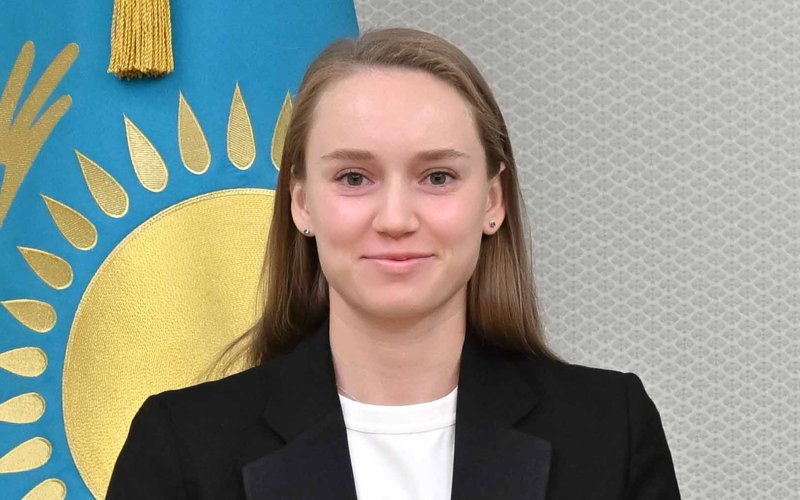 Elena Andreevna RYBAKINA Elena Andreevna RYBAKINA