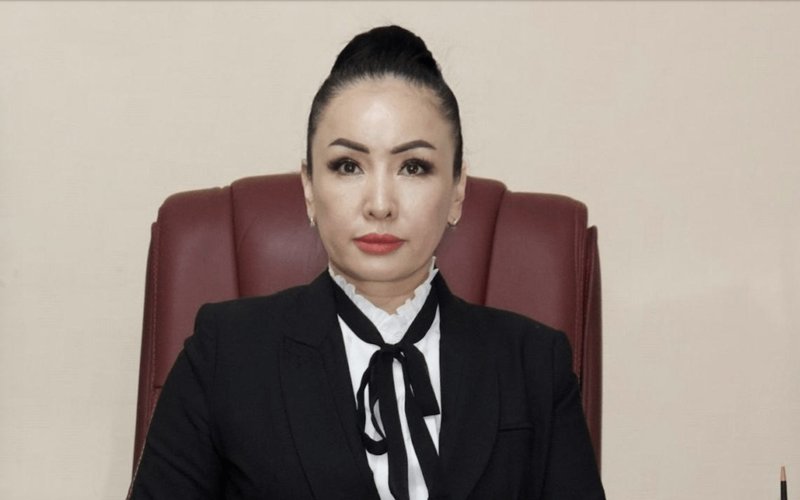 Sánııa Nıkolaevna SMAIYLOVA Sánııa Nıkolaevna SMAIYLOVA