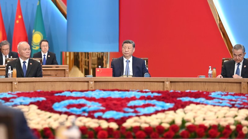 托卡耶夫总统出席第二届“中亚—中国”峰会并发表讲话 托卡耶夫总统出席第二届“中亚—中国”峰会并发表讲话