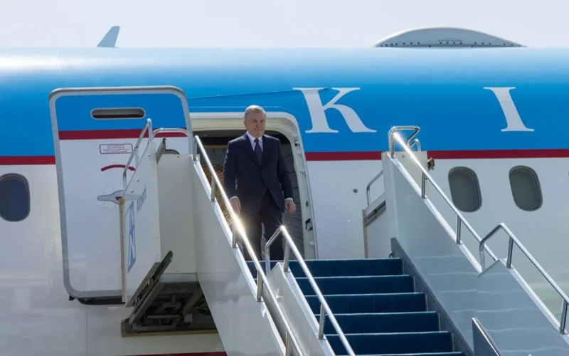 President of Uzbekistan lands in Kazakhstan