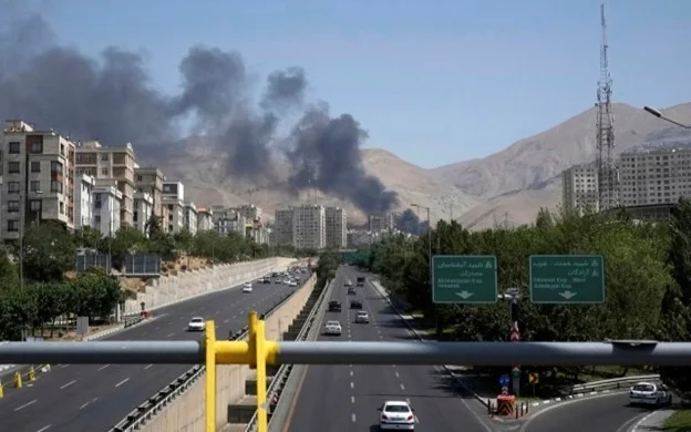 Ситуация в воюющих столицах: сирены в Тель-Авиве, дым в Тегеране