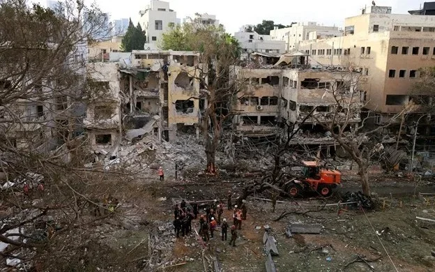 Israel-Iran attacks continue;