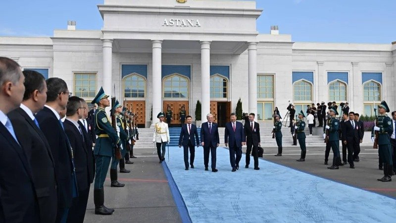 China President wraps up his visit to Kazakhstan China President wraps up his visit to Kazakhstan