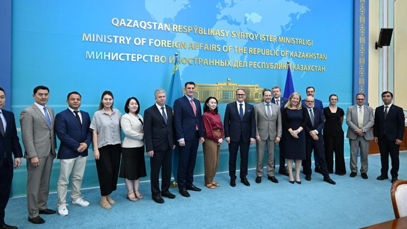 Kazakhstan and EU Compare Notes on Key Areas of Cooperation Kazakhstan and EU Compare Notes on Key Areas of Cooperation