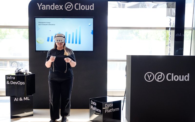Yandex Qazaqstan собрал лидеров крупного бизнеса и анонсировал новые B2B-решения Yandex Qazaqstan собрал лидеров крупного бизнеса и анонсировал новые B2B-решения