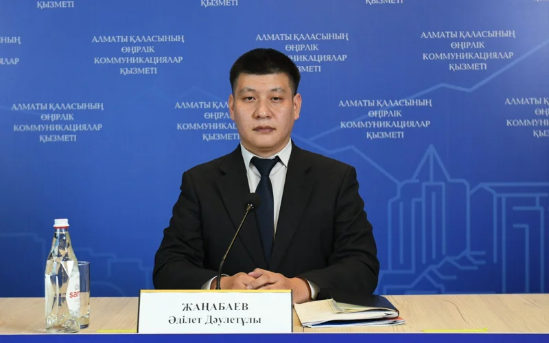 Ádilet Jańabaev