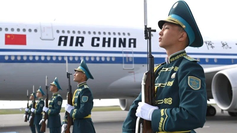 China President wraps up his visit to Kazakhstan China President wraps up his visit to Kazakhstan