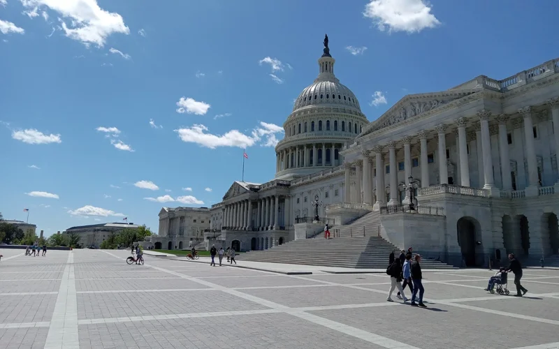 Сенат США принимает законопроект о регулировании криптовалют 