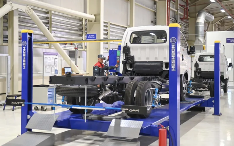 завод специализированной и коммерческой техники Orbis Heavy Machinery, производство техники, автопром