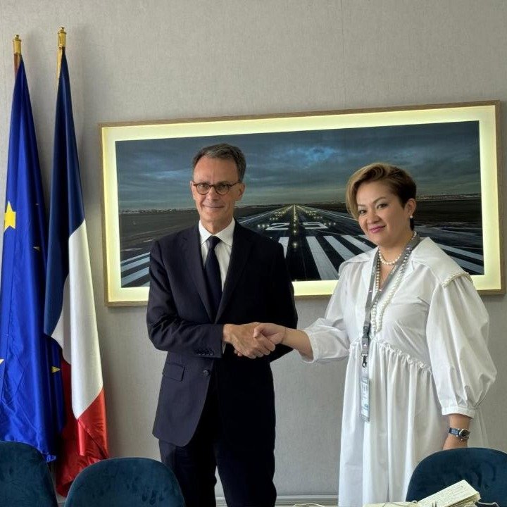 Kazakh, French aviation authorities enter into cooperation agreement Kazakh, French aviation authorities enter into cooperation agreement