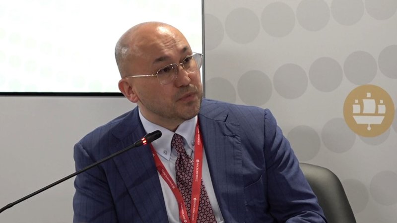 Дәурен Абаев Дәурен Абаев