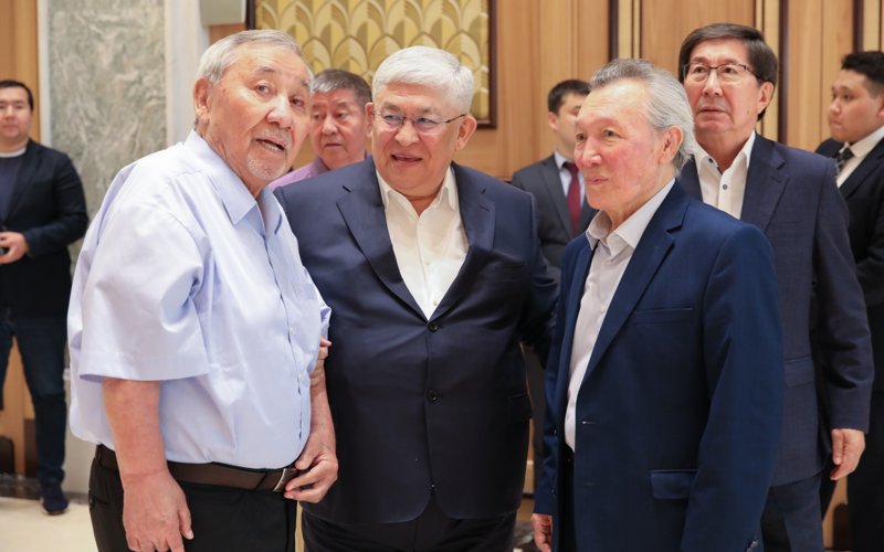 Әбіш Кекілбайұлының жеке мұрасы Президент Архивіне тапсырылды