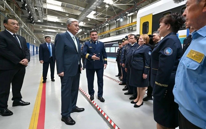 President President Tokayev visits Stadler Kazakhstan factory