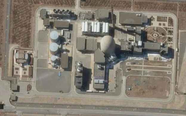 Израиль атаковал тяжеловодный иранский ядерный реактор в Араке