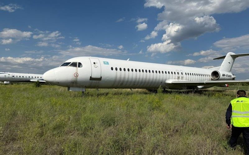 Bek Air выставил на продажу оставшиеся самолеты Fokker-100