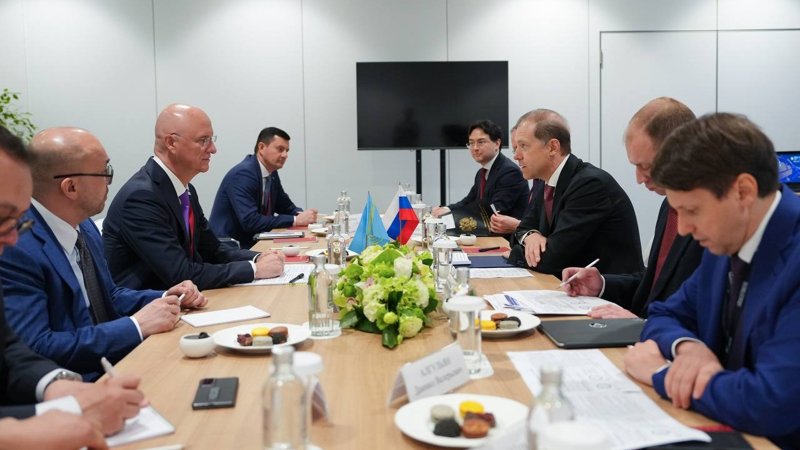 Қазақстан ПМЭФ-2025 аясында стратегиялық әріптестікті тереңдетуде Қазақстан ПМЭФ-2025 аясында стратегиялық әріптестікті тереңдетуде