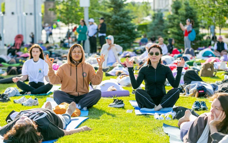 Kazakh capital celebrates International Yoga Day