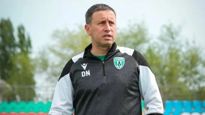 Denıs Mamonov «Atyraý» fýtbol klýbynyń bas jattyqtyrýshysy qyzmetinen ketti