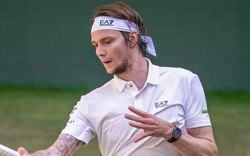 Alexander Bublik reaches EFG Swiss Open Gstaad semifinal